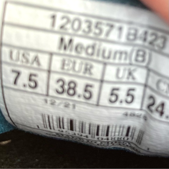 Brooks Levitate 5 Women’s Athletic Shoes Sz 7.5 - Picture 8 of 9